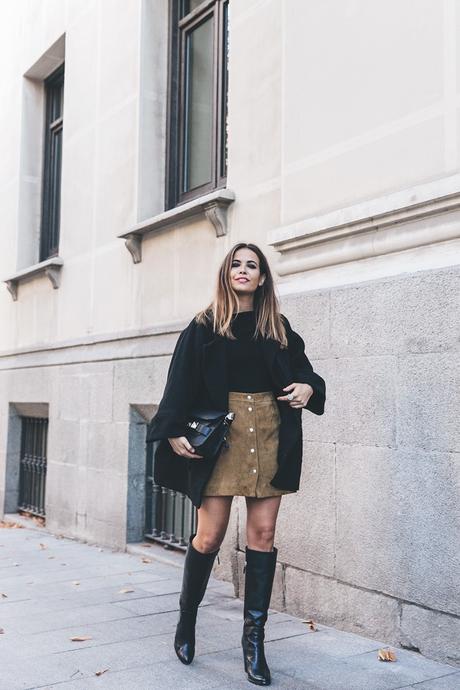 High_Boots-Suede_Skirt-Iro_Paris-Black_Jacket-Off_The_Shoulders_Sweater-Outfit-Street_Style-17