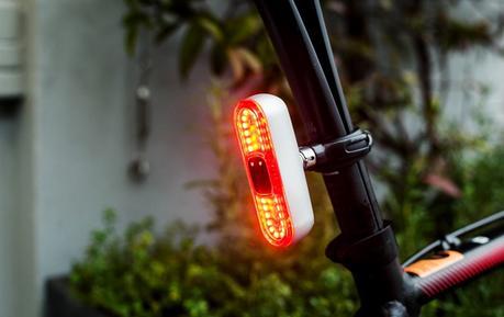 Blaze Burner, un exitoso proyecto de una luz trasera que incluye un interesante diseño
