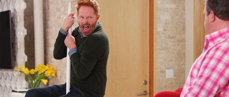 Modern Family 7x07 Recap: Phil's Sexy, Sexy House