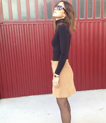 DIY A-LINE SKIRT WITH BUTTONS