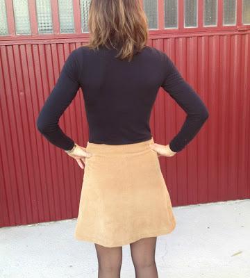 DIY A-LINE SKIRT WITH BUTTONS