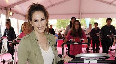 Malú presenta su reto de 'Carretera y Manta'