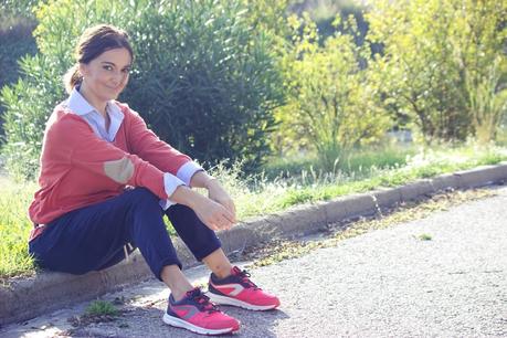 Look con deportivas