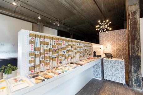 Tatuajes temporales, un diseño de espacio, como si fueran reales.