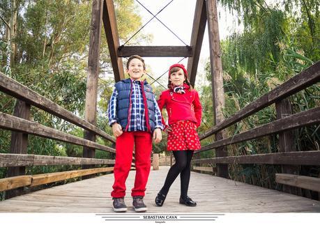 Fotografia niños posando en puente contrapartida Javali viejo Murcia