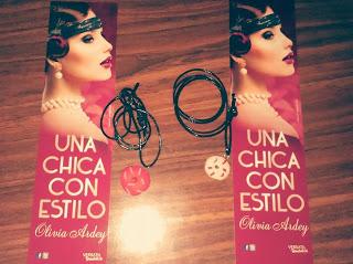 Happysorteo colgantes y marcapáginas UNA CHICA CON ESTILO