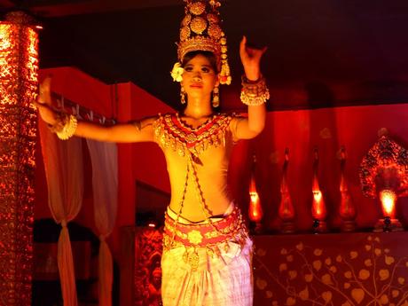 Las danzas apsaras. Visita al Apsara Arts Centre