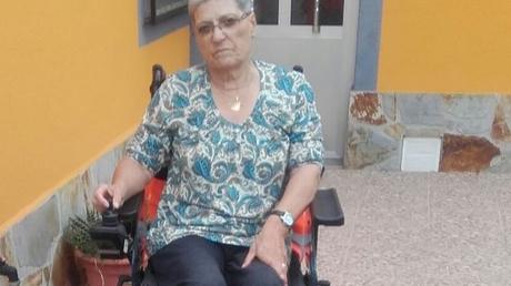 Foto 1 de Una vecina minusválida de Abadín (Lugo) denuncia ante la Valedora al Ayuntamiento por promover barreras arquitectónicas