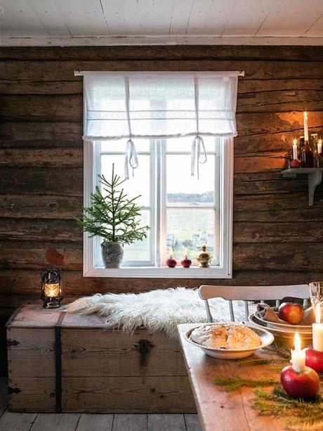 Navidad rústica decorada en Rojo