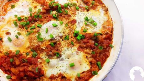 Desayunemos Shakshuka.