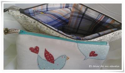 FUNDA CON BOQUILLA, NECESERES Y BOLSO DE Gail Pan.