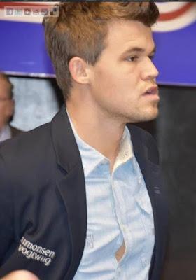 Magnus Carlsen en el 20º Campeonato de Europa por Equipos, Reykjavik 2015 (VII y fin)