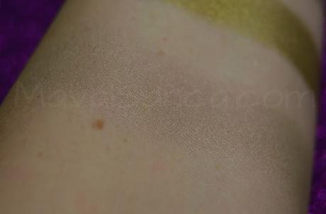 Mi estreno con NABLA: Sombras de ojos - Madreperla, Interference y Citron. Mi estreno con NABLA: Sombras de ojos - Madreperla, Interference y Citron.