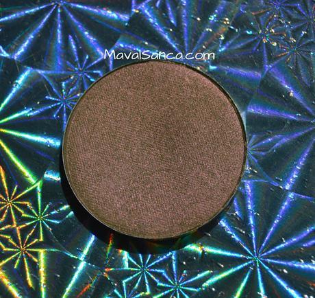 Mi estreno con NABLA: Sombras de ojos - Madreperla, Interference y Citron. Mi estreno con NABLA: Sombras de ojos - Madreperla, Interference y Citron.