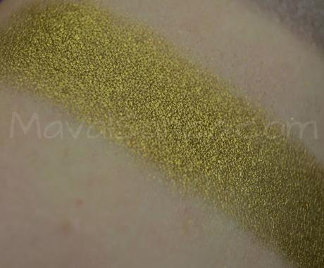 Mi estreno con NABLA: Sombras de ojos - Madreperla, Interference y Citron. Mi estreno con NABLA: Sombras de ojos - Madreperla, Interference y Citron.