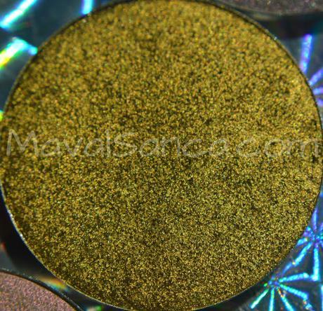 Mi estreno con NABLA: Sombras de ojos - Madreperla, Interference y Citron. Mi estreno con NABLA: Sombras de ojos - Madreperla, Interference y Citron.