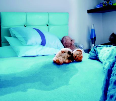 Mi hijo vuelve a mojar la cama.