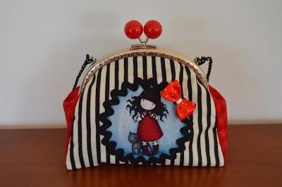 Más de 1, más de 100, menos de 100 (XXXIII)