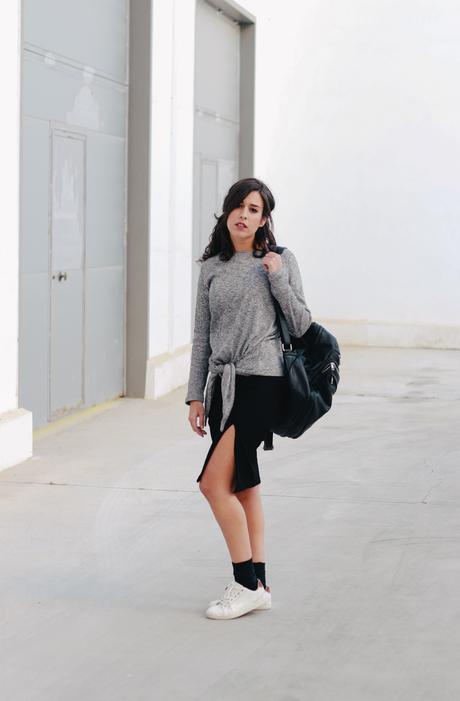 KNOT KNITWEAR