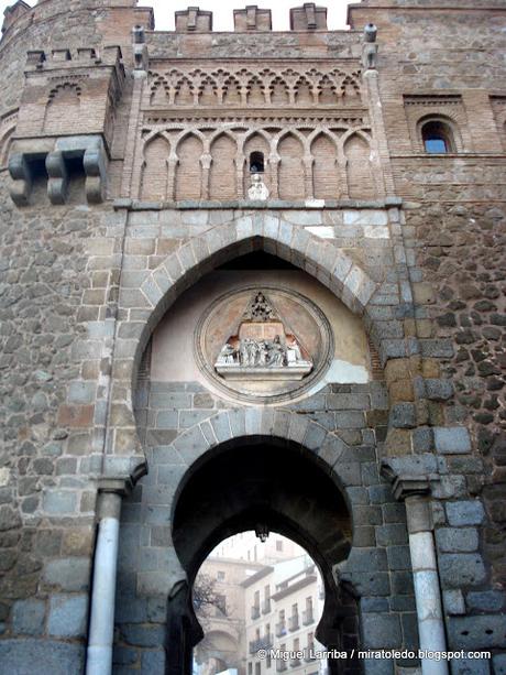 Admirable puerta del Sol