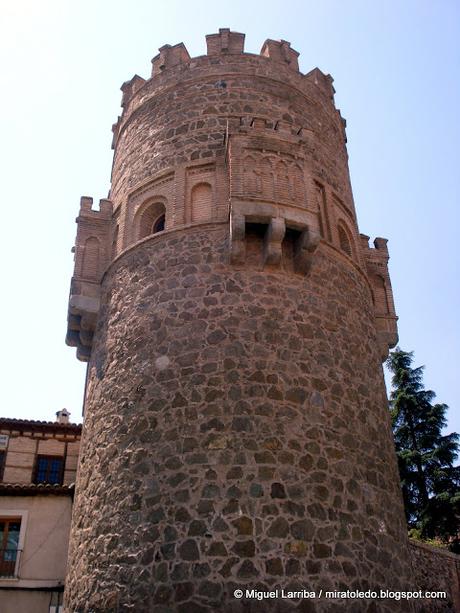 Admirable puerta del Sol