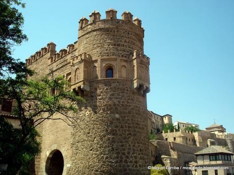Admirable puerta del Sol