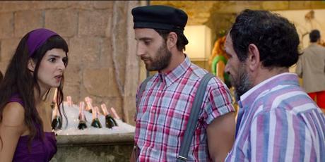 OCHO APELLIDOS CATALANES (EMILIO MARTÍNEZ LÁZARO, 2015)