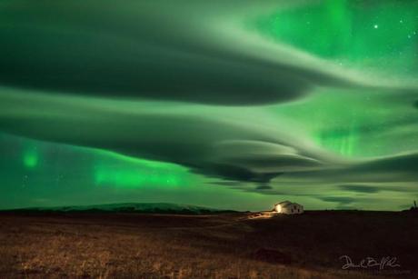 Auroras por encima de las nubes
