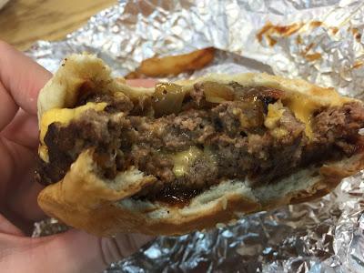 Five guys: las mejores hamburguesas para comer en Nueva York (parte 3)