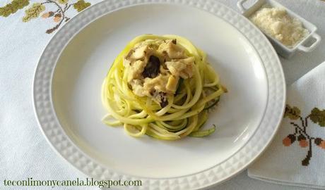 TALLARINES DE CALABACIN CON BOLETUS Y ALBAHACA