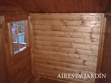 Miguel de Alhaurin el Grande (MALAGA) nos explica como fue la compra e instalación por el mismo de la casita de mader infantil Toby