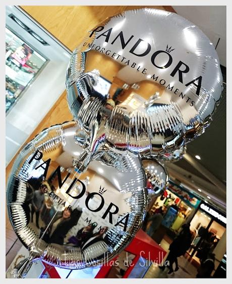 Colección de Navidad de Pandora en la joyería Canal.