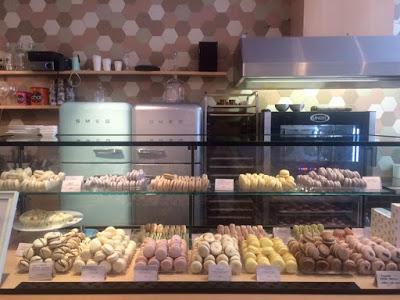 Dulce Budapest (IV) :  Chez Dodo, Luis Teaház, Fragola