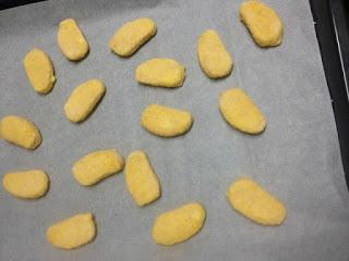 NUGGETS DE POLLO CON ROSAS DE CALABACÍN