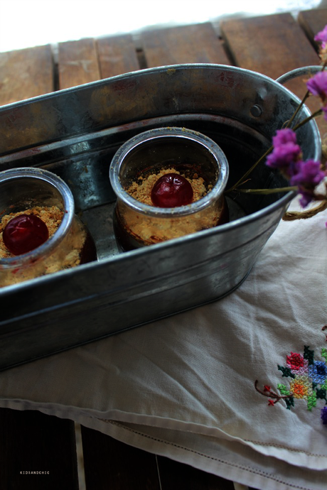 Mousse de chocolate y  galletas  . Receta para principiantes