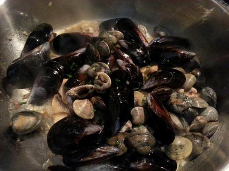 Garbanzos con almejas y setas – Ceci con cozze, vongole e funghi garbanzosalmejasmejillones3