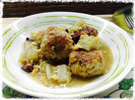 Cardo con albóndigas en salsa 4