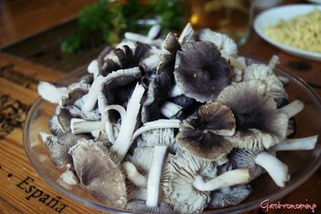 Risotto de panceta y negrillas