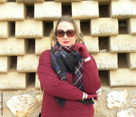 Encaje · Look Curvy http://www.loslooksdemiarmario.com/2015/11/encaje-look-curvy.html