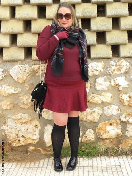 Encaje · Look Curvy http://www.loslooksdemiarmario.com/2015/11/encaje-look-curvy.html