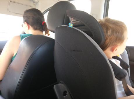 Probamos la silla de auto Minikid. Más seguro a contramarcha Probamos la silla de auto Minikid. Más seguro a contramarcha