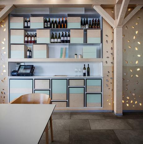 Diseño interior en cafetería de Tel Aviv