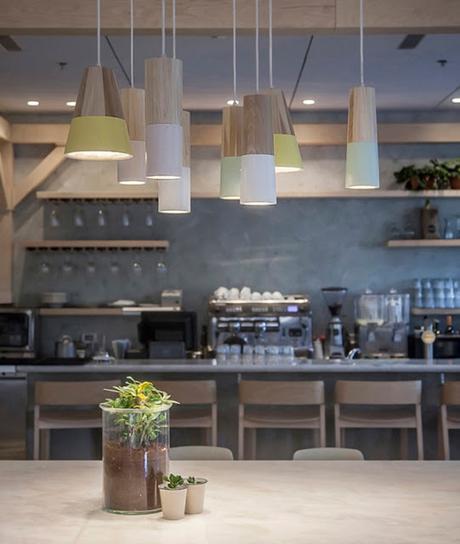 Diseño interior en cafetería de Tel Aviv