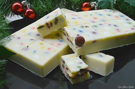 Turrón blanco con lacasitos