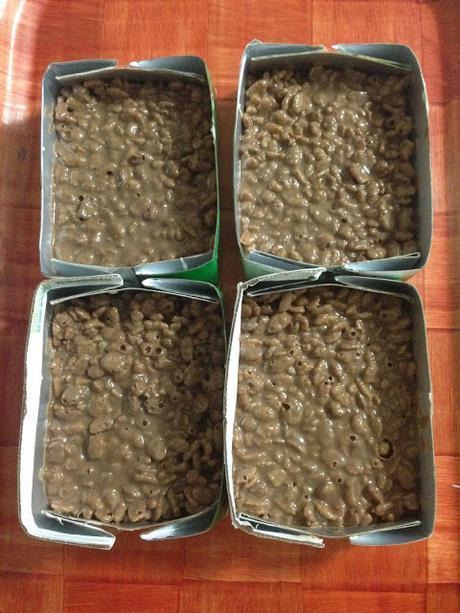 Turrones decorados con chocotransfer y paso a paso del molde Turrones decorados con chocotransfer y paso a paso del molde