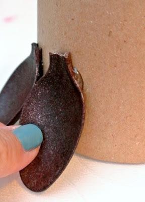 #SMALL&LOWCOST: ÁRBOL DE NAVIDAD CON CUCHARILLAS DE PLÁSTICO