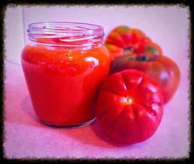 Parte IV / Todo rojo, con tomates / Especial Salsas Parte IV / Todo rojo, con tomates / Especial Salsas