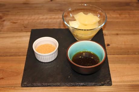 SALSA DE PIÑA Y AZUCAR MORENO