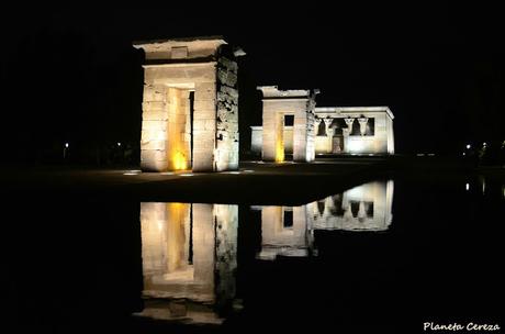 El Templo de Debod por la noche