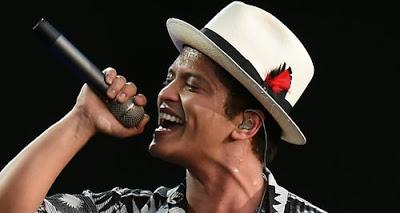 Bruno Mars vendió su residencia de Hollywood Hills